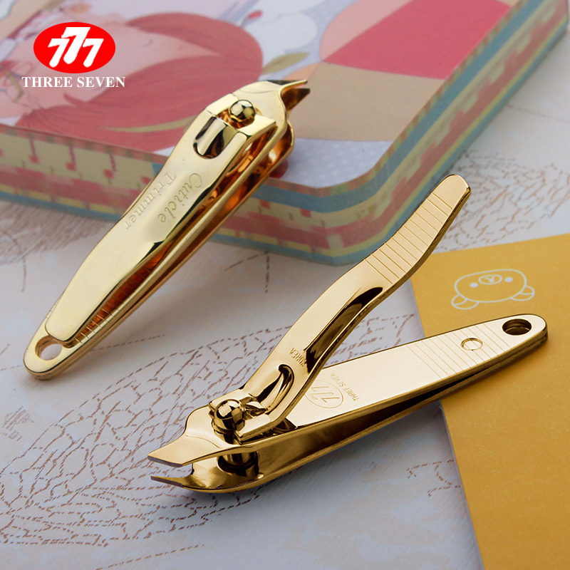 Authentic Korean 777 Nail Clippers, Single Pack, Large Size for Women, Angled Edge, Specialized for Nail Groove, Eagle-Beak Nail Clippers for Inflammation