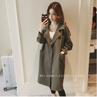 Áo gió nữ dài phần phiên bản Hàn Quốc của nữ sinh mới mùa xuân và mùa thu buông lỏng cỡ lớn quai mỏng áo khoác dài tay - Trench Coat áo khoác nữ trung niên