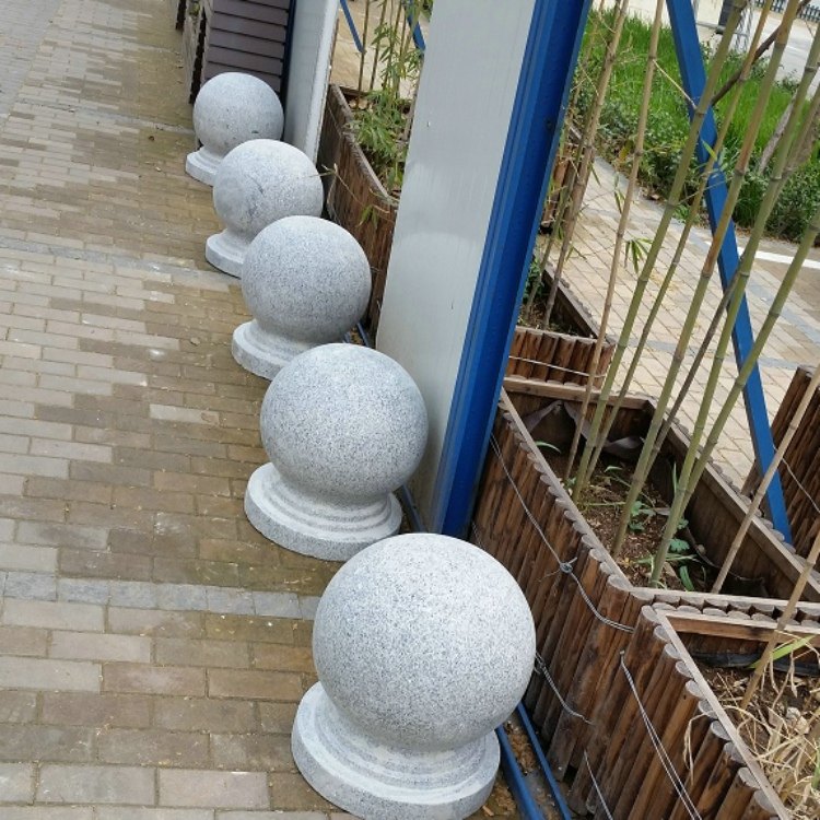 Chocoaster Stone Ball Square Choke Stone Isolation Stone Mound Barricade Granite Rock Head Chinese Swing Piece Community Stone Ball Round Ball