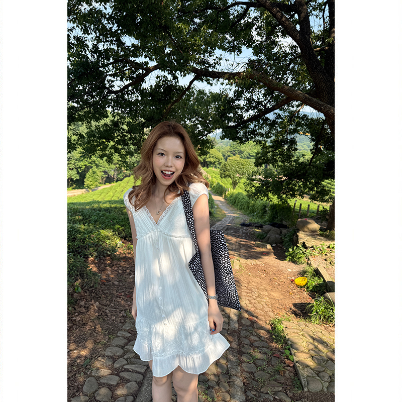 Tuuuh Picture Book【First Love White Dress】White V-Neck Lace Dress for Women Summer Puff Sleeves 92% Cotton Dress