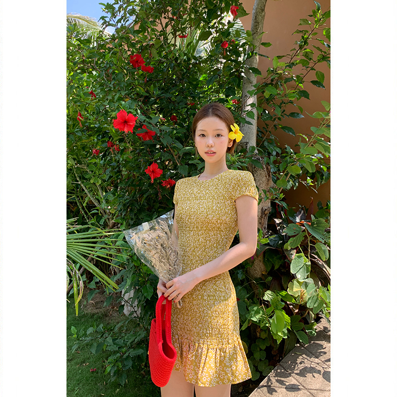 Tuuuh Picture Book Floral Dress Women's Summer Slimming Waist-Cinching French Retro Mid-Length Dress Yellow Dress