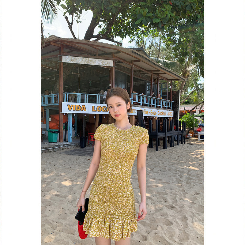 Tuuuh платье с цветочным принтом женское летнее стройнящее с поясом французское ретро миди желтое платье