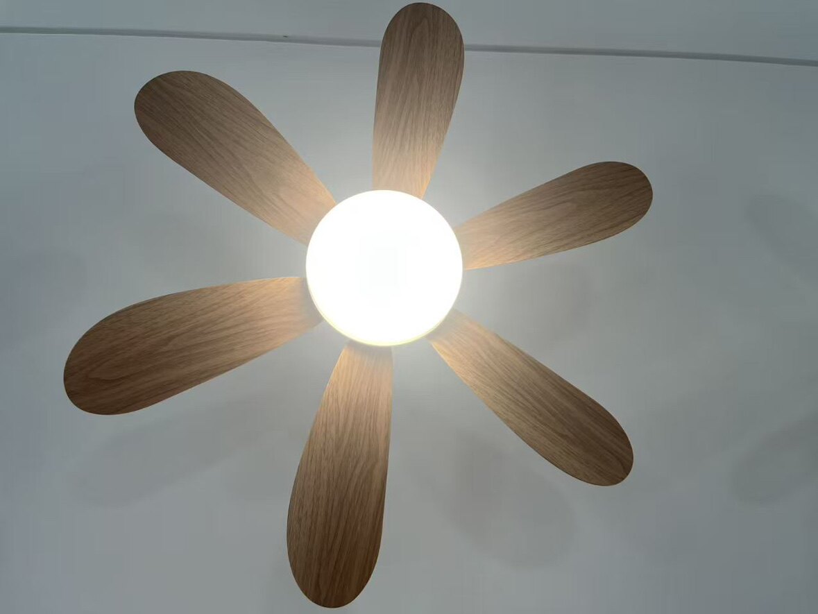 鑫启航照明科技的LOGO