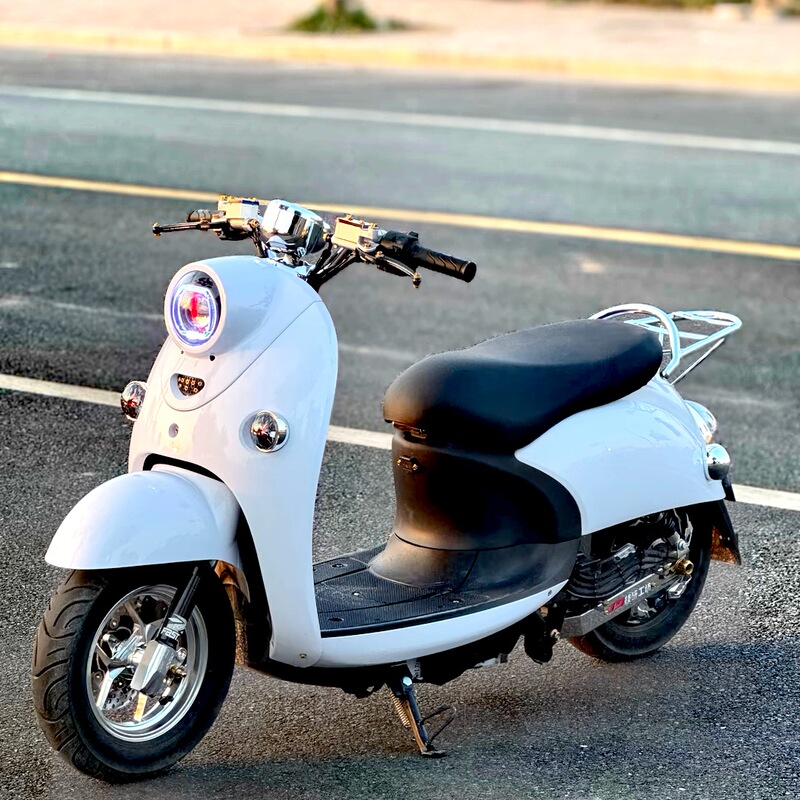 Newly Upgraded All-In-One Five-Seater Electric Scooter, Electric Bike, Electric Moped, Dual-Seater, Can Be Registered, 72V Universal Newly Upgraded All-In-One Five-Seater Electric Scooter, Electric Bike, Electric Moped, Dual-Seater, Can Be Registered, 72V Universal