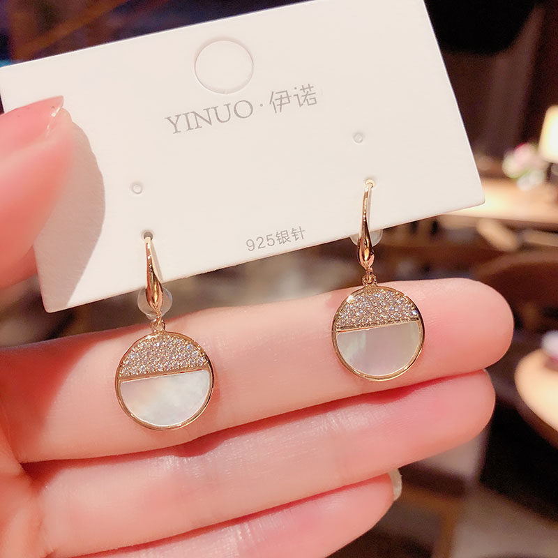 French romantic high-end light luxury elegant ear hook earrings shell zircon earrings 2022 new trendy exquisite earrings for women