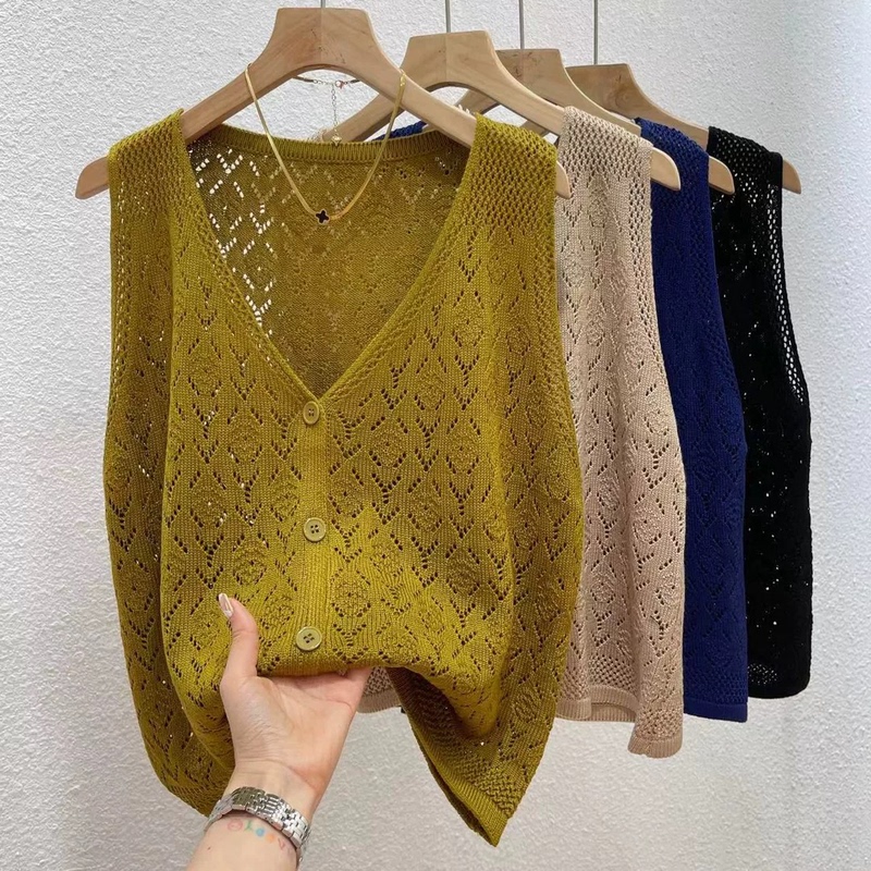 2025 Summer New Style Artistic Retro Hollow-Out Vest Loose V-Neck Sleeveless Stylish Knitted Top Vest Jacket