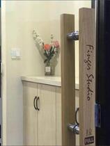 Custom Imported Log Solid Wood Engraving Iogo Handle Glass Door Solid Wood Door Handle Hotel KTV Pull