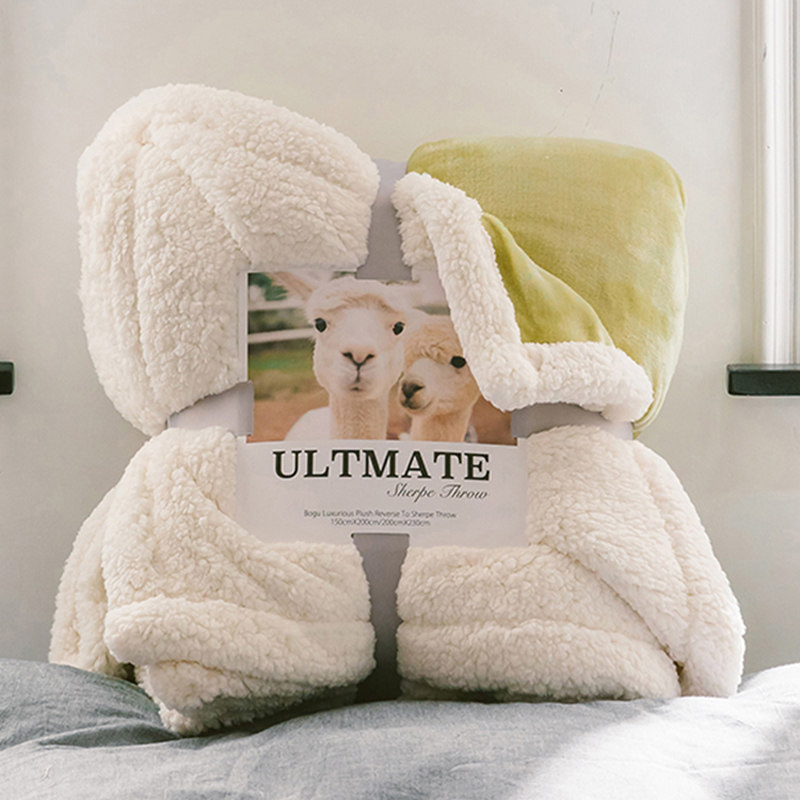 Autumn-winter double layer thickened goat suede quilt cover blanket multifunction blanket sofa blanket air conditioning blanket afternoon nap blankets with laces