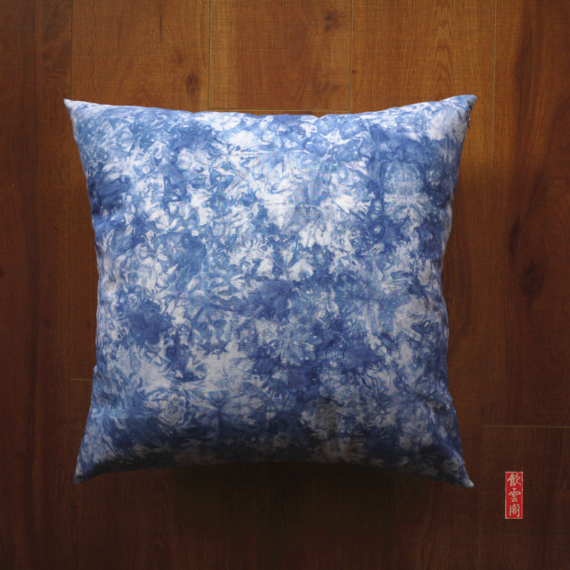 Pastoral style pillowcase cotton sofa pillow Yunnan handmade tie-dye plant blue-dyed inn homestay decoration 45cm