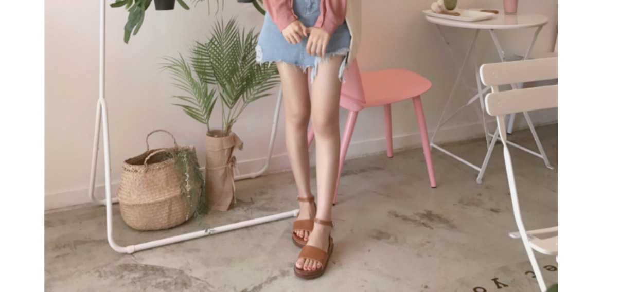 Mùa xuân 2019 lửng lười gió màu hồng rắn phù hợp với cổ áo v cổ dài tay áo sang trọng rò rỉ xương đòn áo voan nữ áo sơ mi kaki nữ tay dài