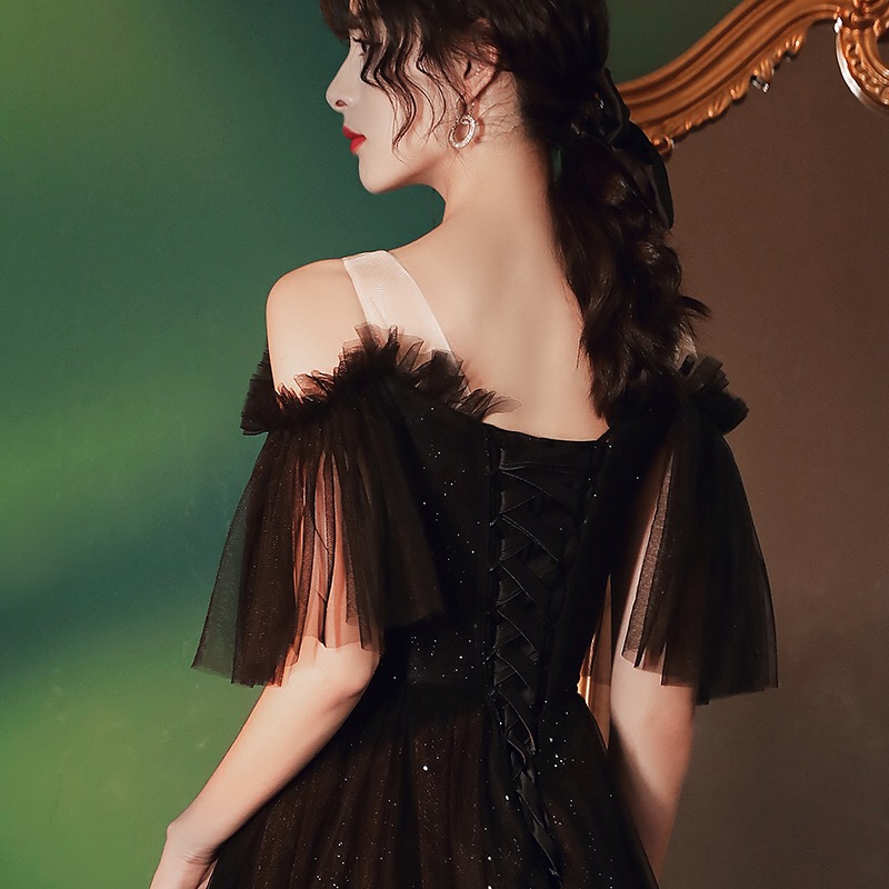 Evening dress, black skirt, bright catchy style Evening dress, black skirt, bright catchy style