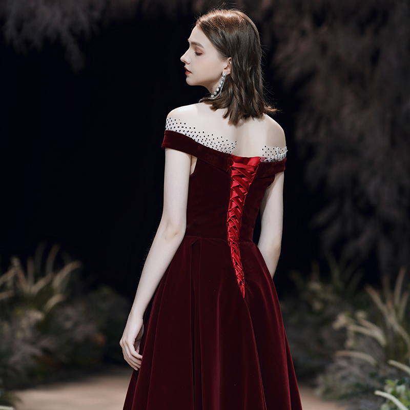 Evening dress for elementary school students, fitted Evening dress for elementary school students, fitted