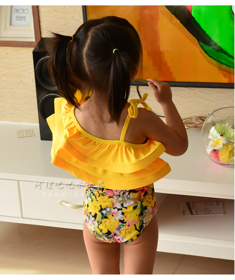 Một cô gái gấu trúc màu vàng hoa áo tắm trẻ em cô gái dính liền với em bé nhỏ bé dễ thương công chúa cô gái mũ bơi mua đồ bơi cho be gái 12 tuổi