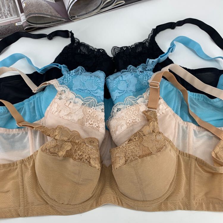 Jia Li Shi Diana Thin Cup Bra for Large Busts, Makes the Bust Look Smaller, Five-Row Hook, Cotton Lining, Adjustable, Side Support for Side Breasts Jia Li Shi Diana Thin Cup Bra for Large Busts, Makes the Bust Look Smaller, Five-Row Hook, Cotton Lining, Adjustable, Side Support for Side Breasts