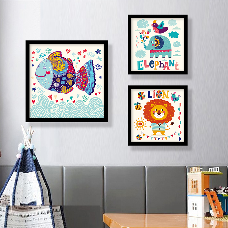 Children's room decorated fairytale hand painted and painted boy girl's bedroom bed haircut through forest animal kindergarten fresco