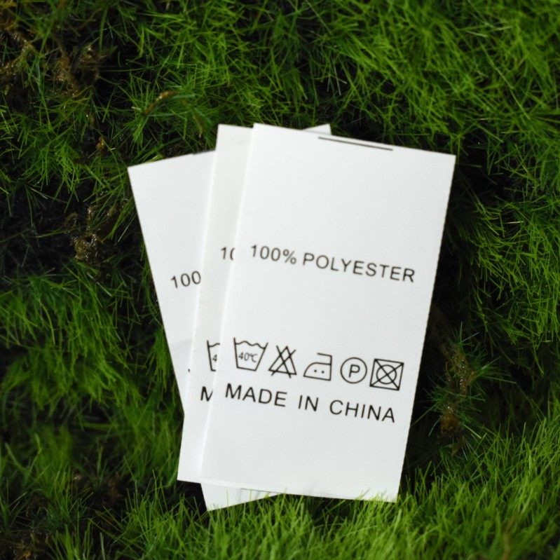 2026采购现货100% polyester涤纶服装洗水唛，英文版切好发货，需要注意什么问题？