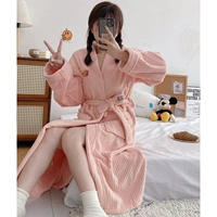 Персиковая розовая ночная рубашка