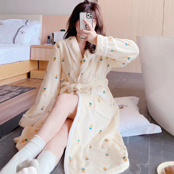 Товары от 芝语家居服