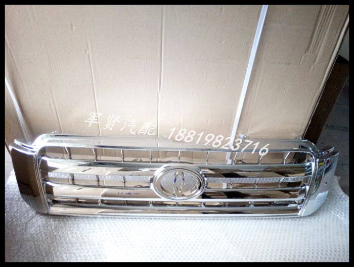 Решетка радиатора LW для Toyota Highlander Kluger 2004-2006