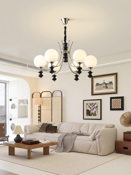 French Retro Chandelier, Simple Medieval Living Room, Solid Wood Bedroom, Bauhaus Magic Beans, American Master Bedroom, High-End Lamps