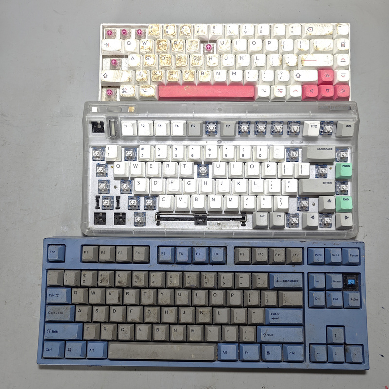 New Domestic Mechanical Keyboard with Wireless Tri-Mode Silent Switches, Box Axis, Large Spacebar, Customizable 98-Key DIY