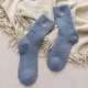 Vớ mùa đông ấm áp của Nhật Bản tất len ​​dày gấu thêu vớ nữ vớ vớ cotton ấm DW58 tất dài