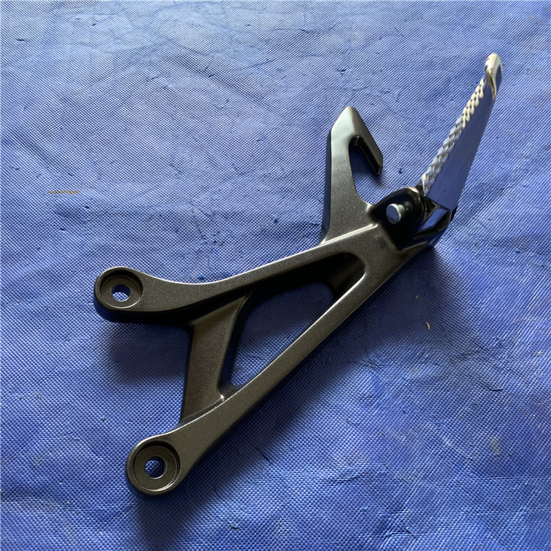 Applicable GSX250R Post-footrest bracket pedalling mounting plate footrest bracket positioning left and right foot pedals