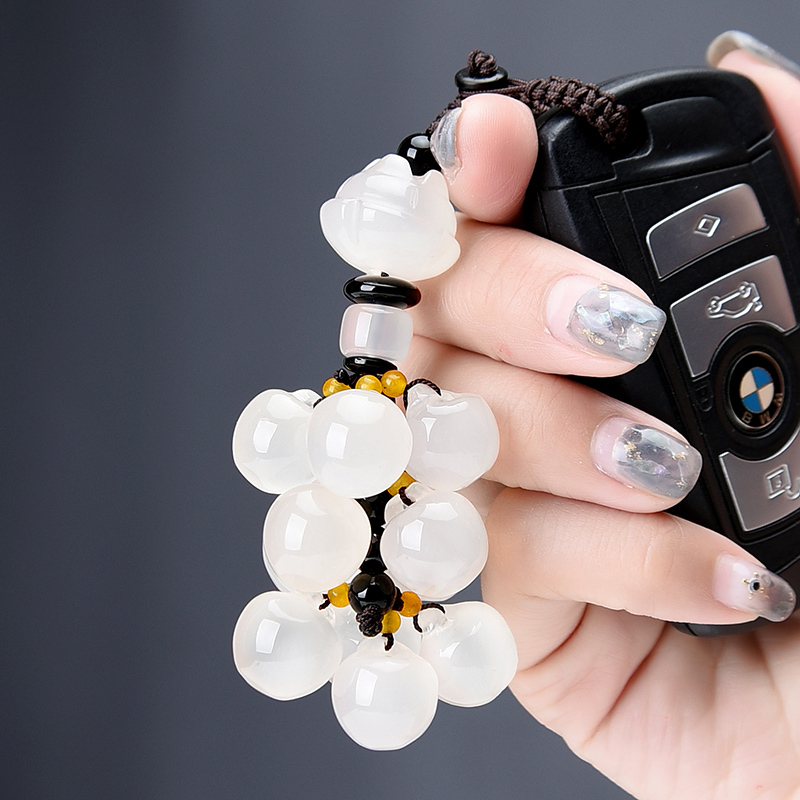 Car Key Pendant for Women, High-End Handmade Jade Pendant, Cute Key Chain, Personalized Creative Key Decoration, Exquisite Car Key Pendant for Women, High-End Handmade Jade Pendant, Cute Key Chain, Personalized Creative Key Decoration, Exquisite