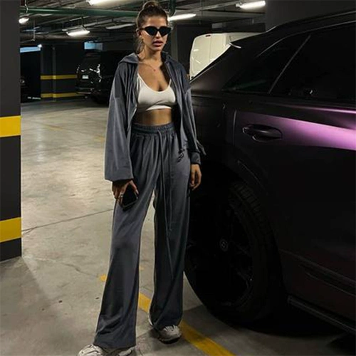 2023 Женская спортивная одежда является своего рода грубым.