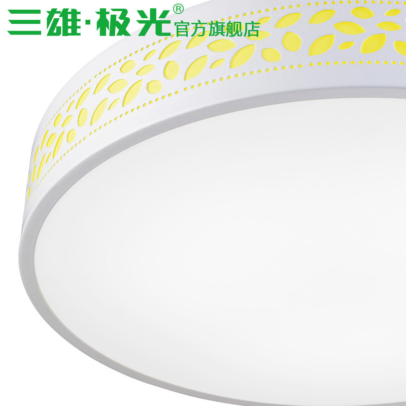 ���ۼ���Ҷ�24w������ɫ��