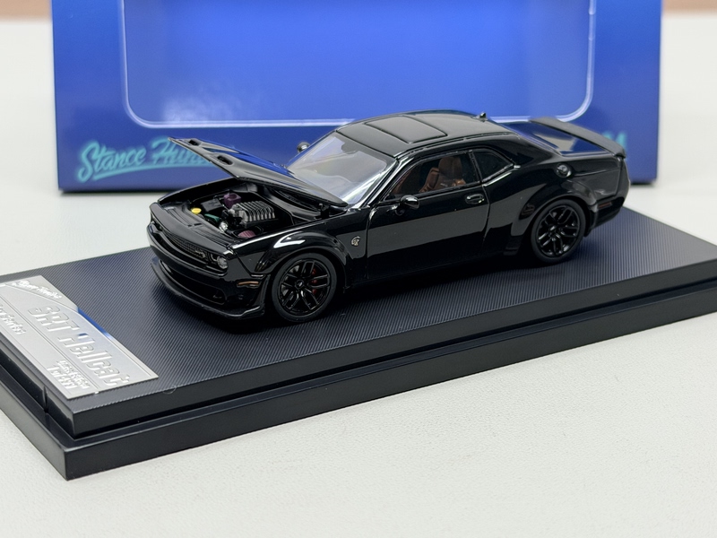 Sh 1:64 Dodge Challenger Srt Hellcat Openable Alloy Car Model Black