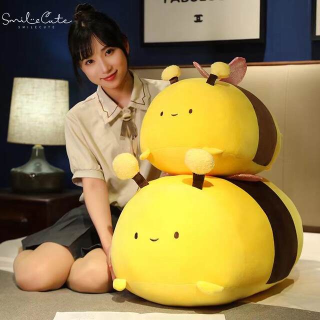 Japanese Sc Super Soft Cute Bee Plush Toy Lying Posture Insect Series Doll Birthday Gift for Girls