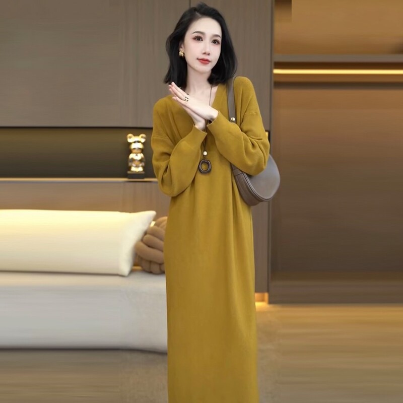 Light and Mature Style V-Neck Knitted Dress for Women, New Autumn and Winter Style, Elegant, Slimming, Relaxed Mid-Length Sweater Dress Light and Mature Style V-Neck Knitted Dress for Women, New Autumn and Winter Style, Elegant, Slimming, Relaxed Mid-Length Sweater Dress