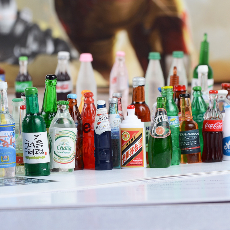 Mini simulation beverage bottle mineral water bottle cream glue glue diy self-made mobile phone protective shell material accessories