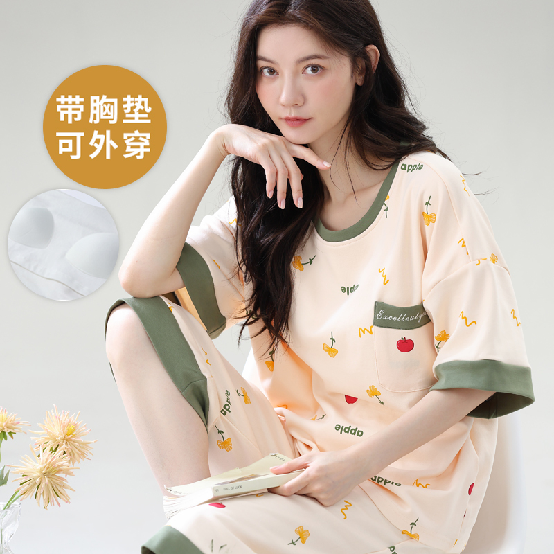 Summer Pajama Set for Women, Loose Fit with Built-In Bra Pads, Plus Size, Thin Style, Capri Pants, Short Sleeves, Loungewear for Plus-Size Women