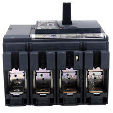 Автоматический выключатель 【原装正品】施耐德塑壳断路器nsx100n 4p 32a tm32d