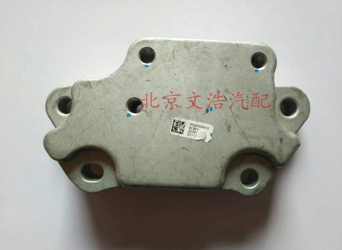Jeep指南者自由侠四驱变速箱支架详解:MOPAR原厂配件,保障驾驶无忧!