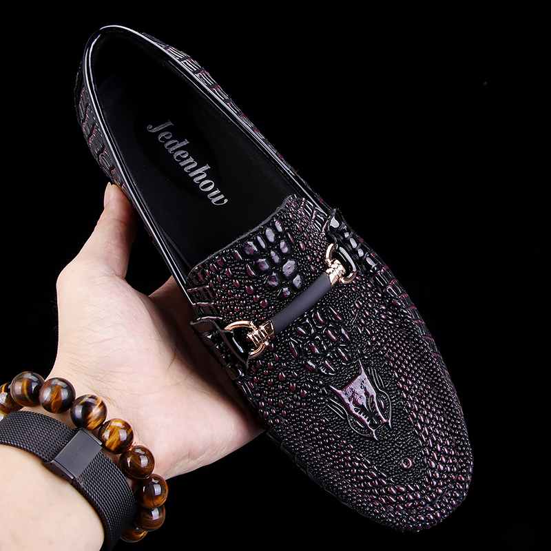 European Station Tide Shoes 2022 Spring Summer Genuine Leather Bean shoes Men's printed Korean version Soft Pie 100 hitch a foot pedal Lazy Shoes