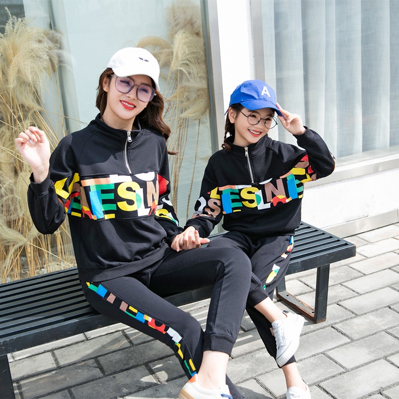 Oh Mi Tong Tide brand special parent-child outfit fried street 2021 autumn plus velvet sweater mother-daughter suit early autumn children's clothing