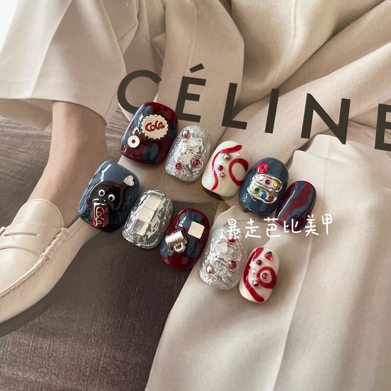 Niche ins Wear a Cup of Cola-Themed Handmade Nail Art: Silver Heart Hand-Painted Cute Nail Art, Versatile Ready-Made Nail Pieces