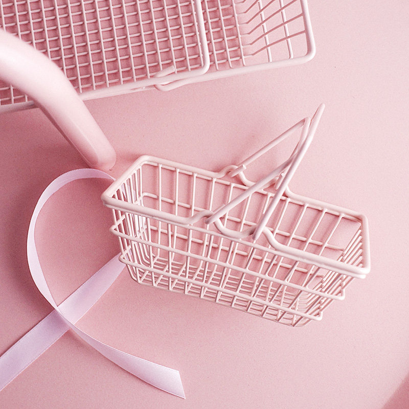 Girl heart pink iron basket net red photo photo photography props ins wind room decorations little fairy ornaments