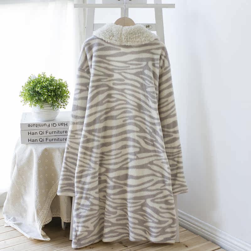 Peignoir jeunesse 3-23F1 - Ref 601654 Image 17