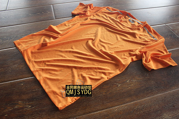 Người đàn ông châu Âu và Mỹ nhanh chóng làm khô thể thao ngắn tay t- shirt phản chiếu tầm nhìn ban đêm chạy đào tạo t- shirt áo ba lỗ gym