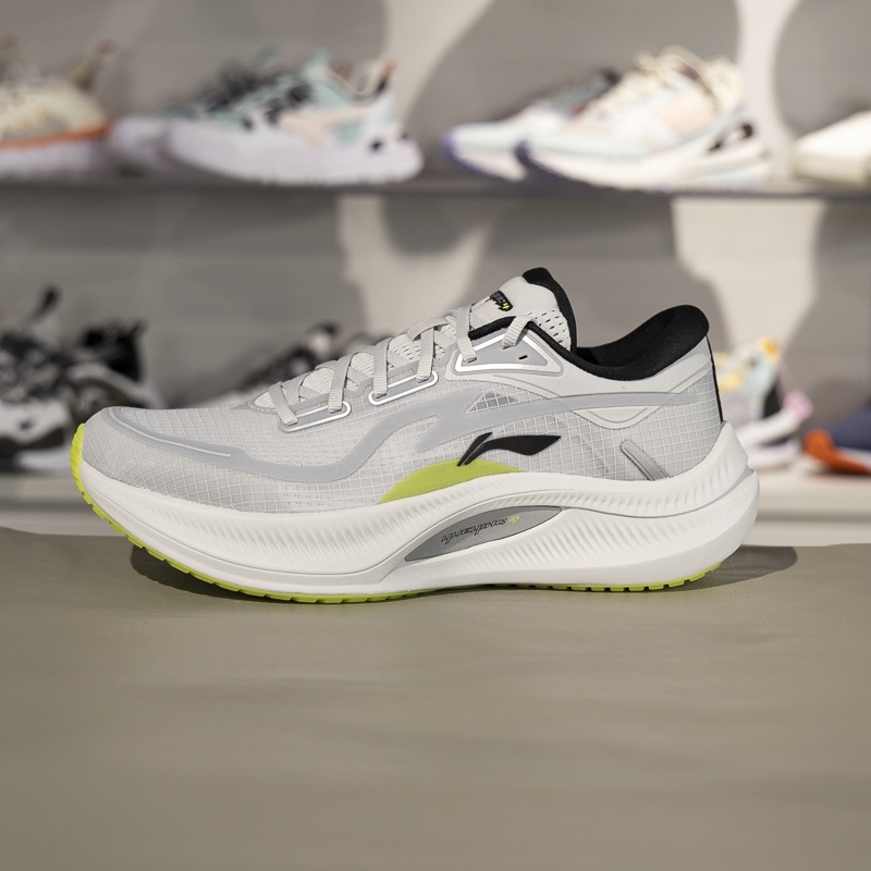Li-Ning Yueying 4 Running Shoes for Men 2025 Spring New Lightweight Breathable Cushioning Protective Running Shoes Arhv001
