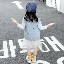 Childrens denim vest 2021 autumn new girls tooling denim vest baby coat Korean version of childrens clothing