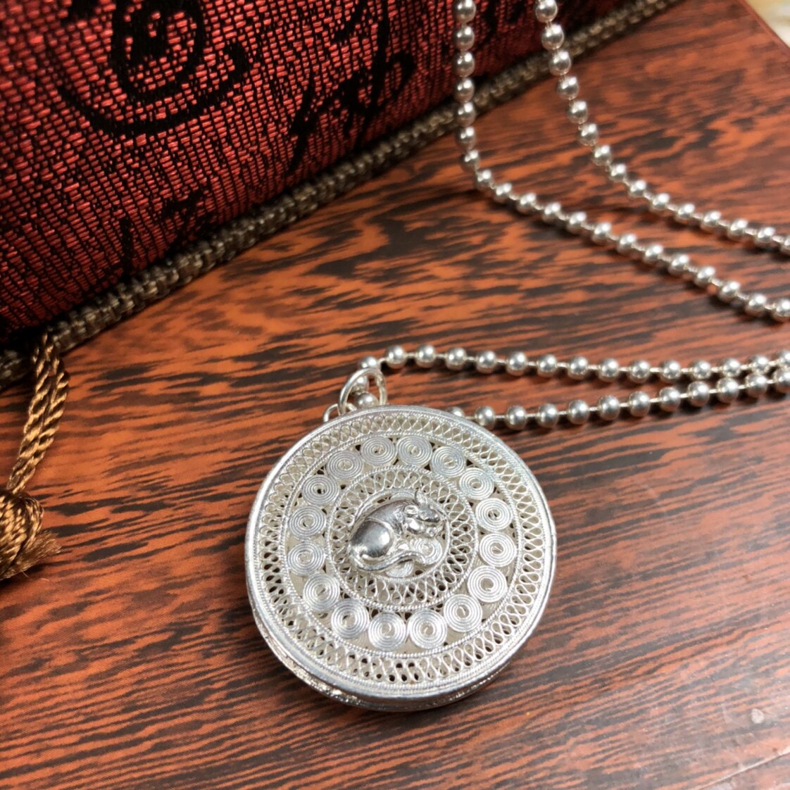 Chinese Zodiac Peace Drum Pendant (45cm Bead Chain)