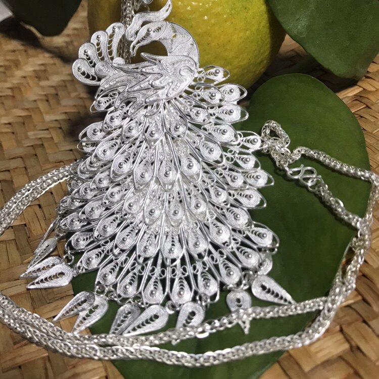 Feng turns back on the biggest 5 floors of a set.