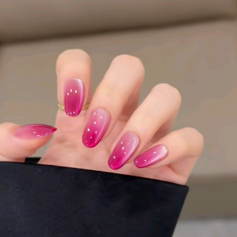 Gentle Fairy Dragon Fruit Gradient Cat Eye Whitening Nail Art Elegant Fake Nail Stickers Handmade Medium Oval Gentle Fairy Dragon Fruit Gradient Cat Eye Whitening Nail Art Elegant Fake Nail Stickers Handmade Medium Oval