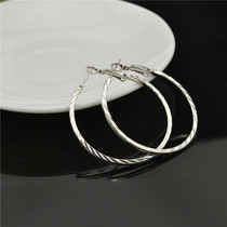 Net red hot selling pattern big ring earrings tide country fashion temperament face thin earrings without ear hole ear clip female earrings