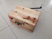 Old hand shake generator 60 volt to 220 V500W AC high power platinum growth gearbox